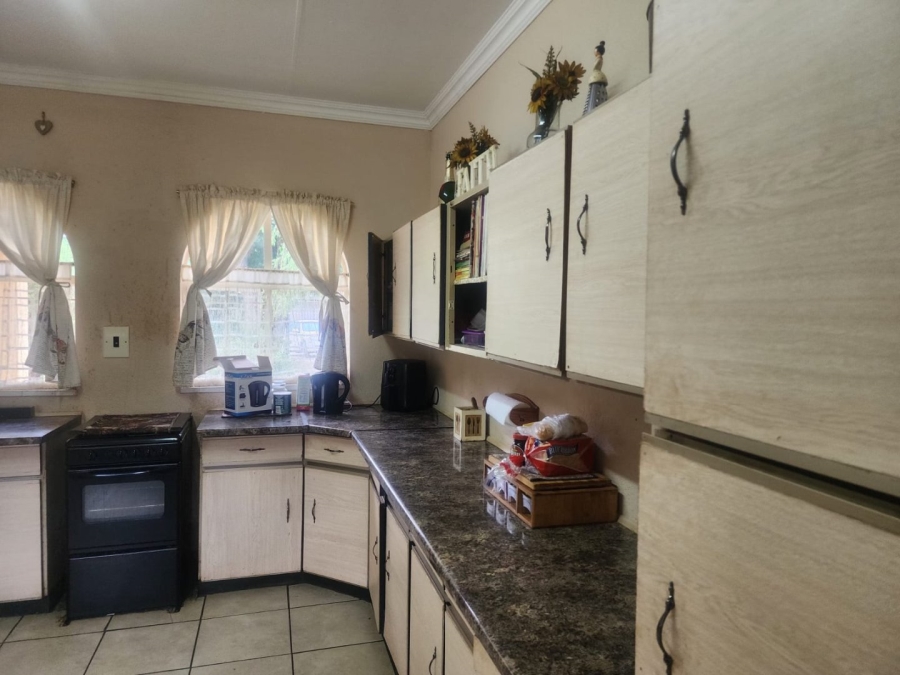 3 Bedroom Property for Sale in La Hoff North West